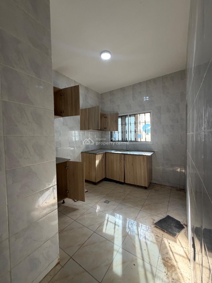 Lovely 2 Bedroom Flat (1st Floor) @ Jahi Main in an Estate, Jahi By Aduvie, Jahi, Abuja, Flat / Apartment for Rent