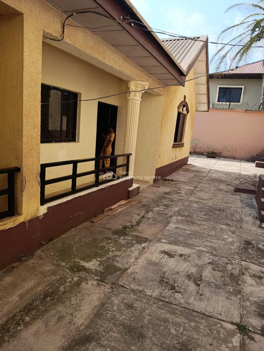 2 Bedroom Flat, Golden Gate Estate, Oluyole Ibadan, Oluyole, Oyo, Semi-detached Bungalow for Rent