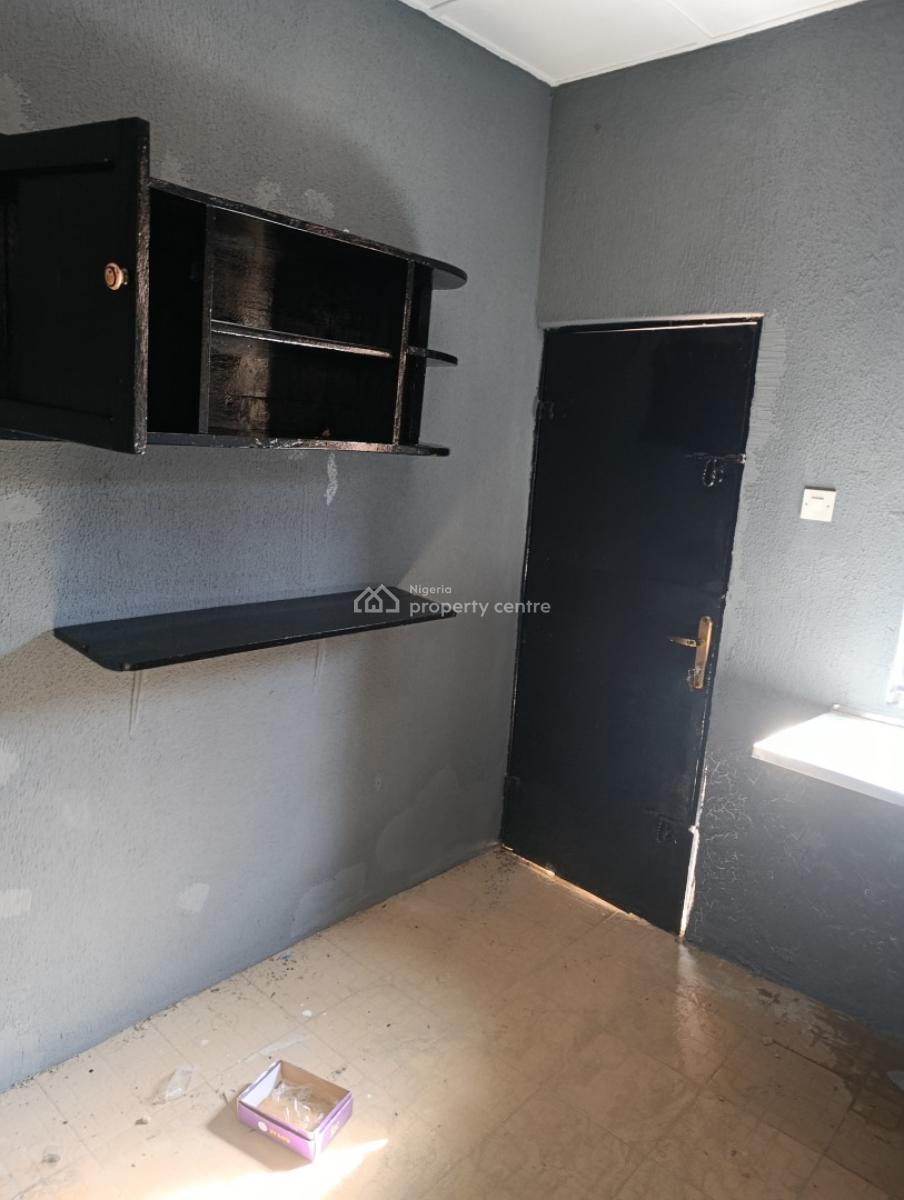 2 Bedroom Flat, Golden Gate Estate, Oluyole Ibadan, Oluyole, Oyo, Semi-detached Bungalow for Rent
