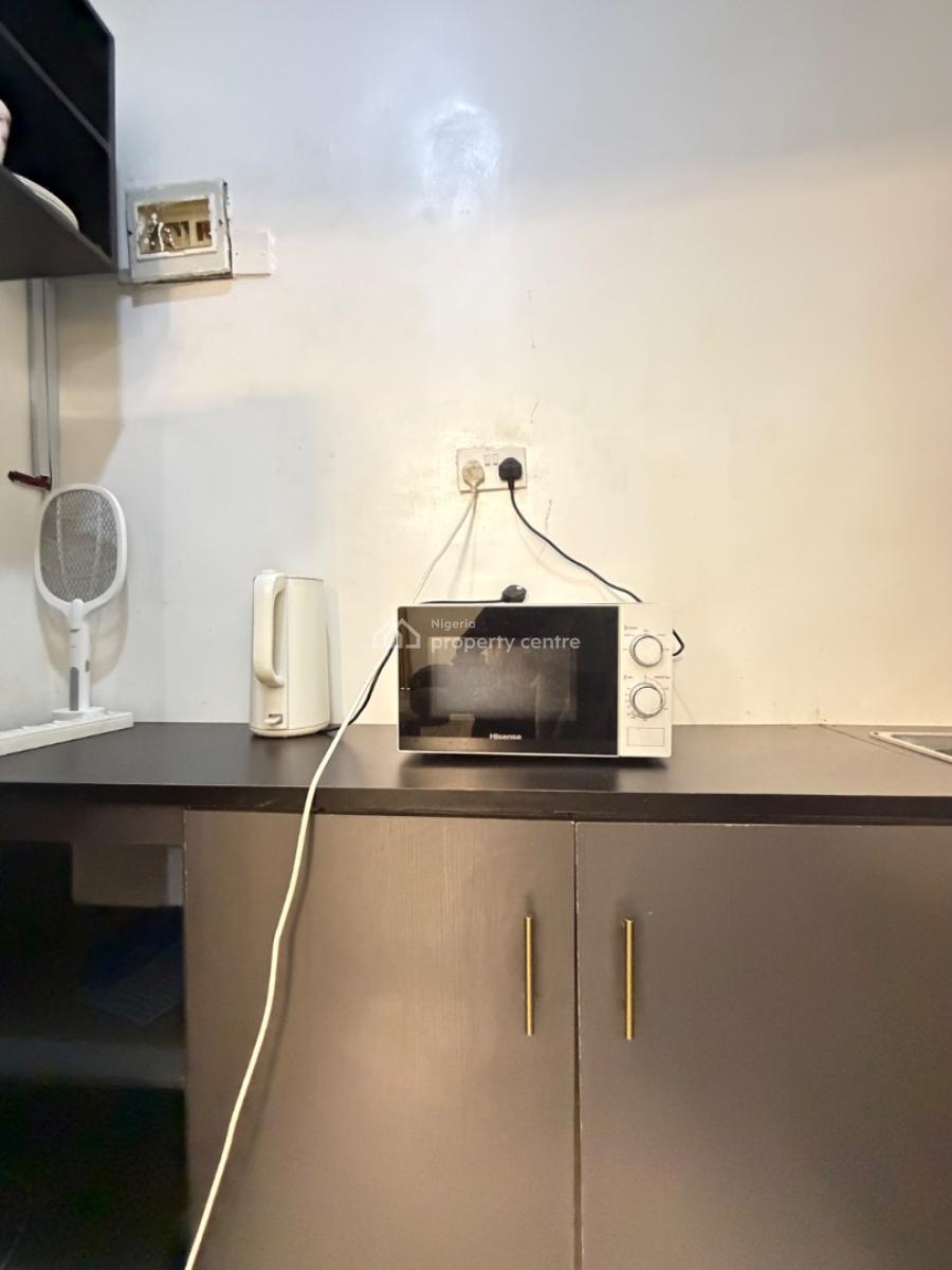 Cozy One Bedroom Apartment in Maryland, Maryland, Maryland, Lagos, Mini Flat (room and Parlour) Short Let