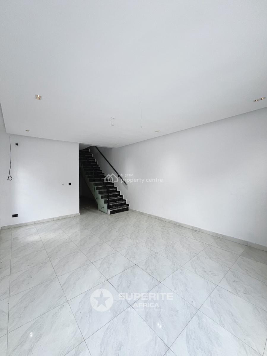 Luxury 4-bedroom Semi-detached Duplex, Chevron, Lekki, Lagos, Semi-detached Duplex for Sale
