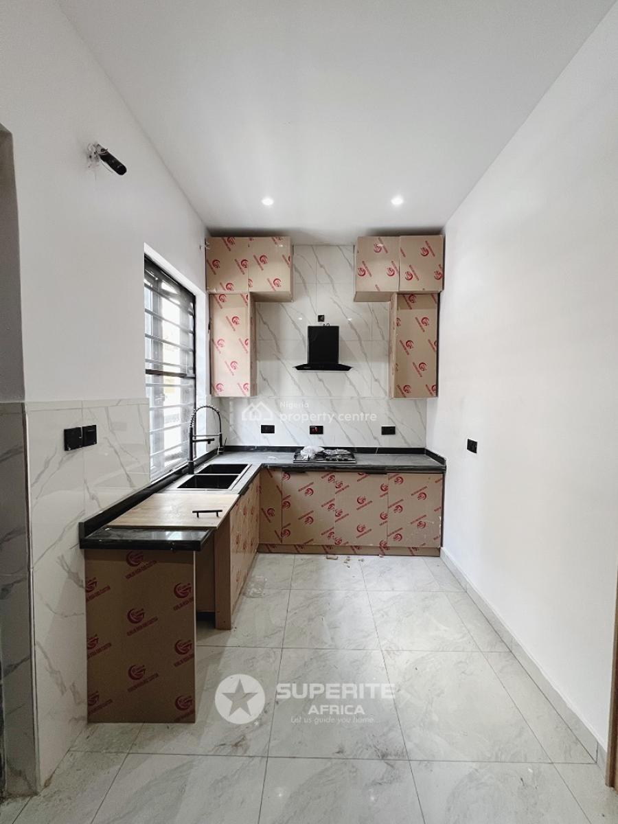 Luxury 4-bedroom Semi-detached Duplex, Chevron, Lekki, Lagos, Semi-detached Duplex for Sale