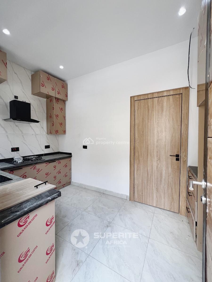 Luxury 4-bedroom Semi-detached Duplex, Chevron, Lekki, Lagos, Semi-detached Duplex for Sale