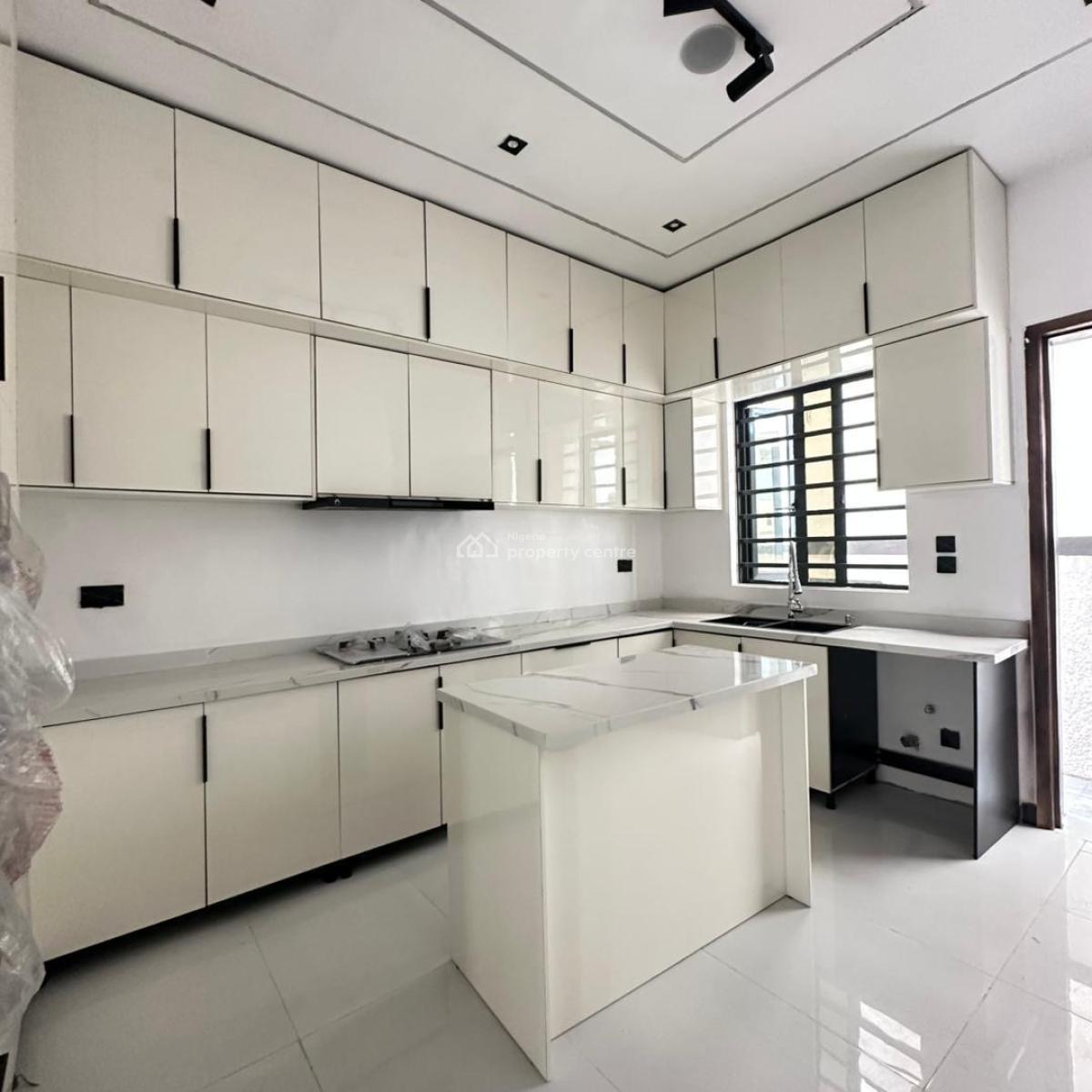 Well Finished  5 Bedroom Fully Detached Duplex, Ologolo, Lekki, Lagos, Detached Duplex for Sale