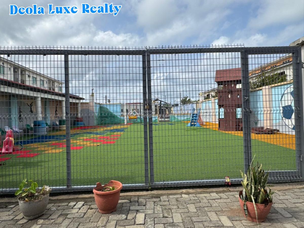 a Very Spacious 3 Bedroom Apartment in a Fully Serviced Estate, Horizon 2 Estate, Ikate, Lekki, Lagos, Flat / Apartment for Rent