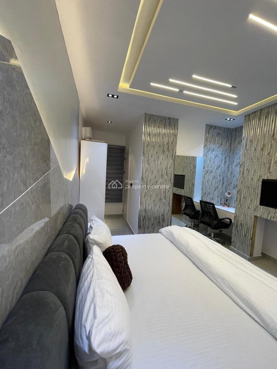 Distress Fully Furnished 3 Bedroom Apartment, Joel Ogunaike, Ikeja Gra, Ikeja, Lagos, Flat / Apartment for Sale