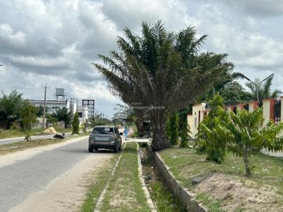 Premium Mixed  Plot with C of O, Ajayi Apata Estate, Sangotedo, Ajah, Lagos, Mixed-use Land for Sale