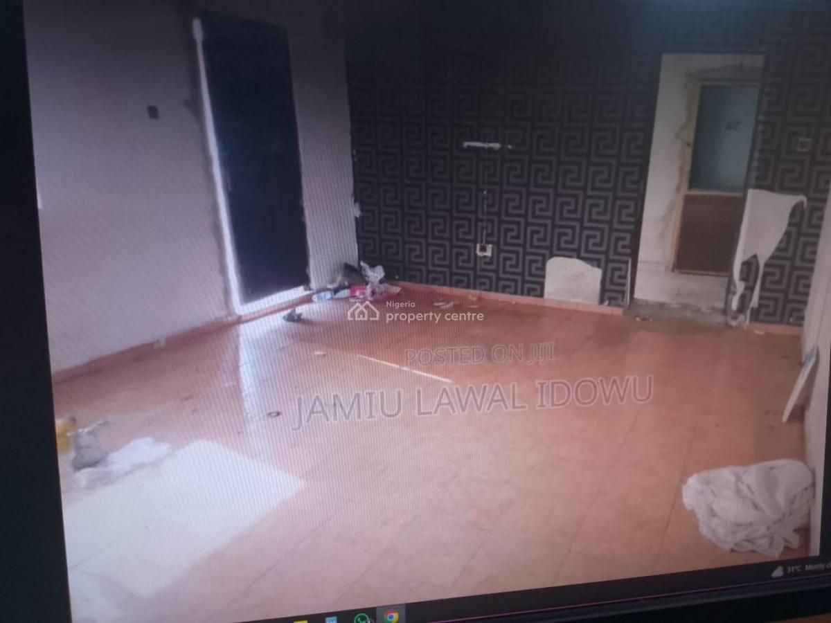 Selfcon, Alpha Beach New Road, Lekki, Lagos, Self Contain (single Rooms) for Rent