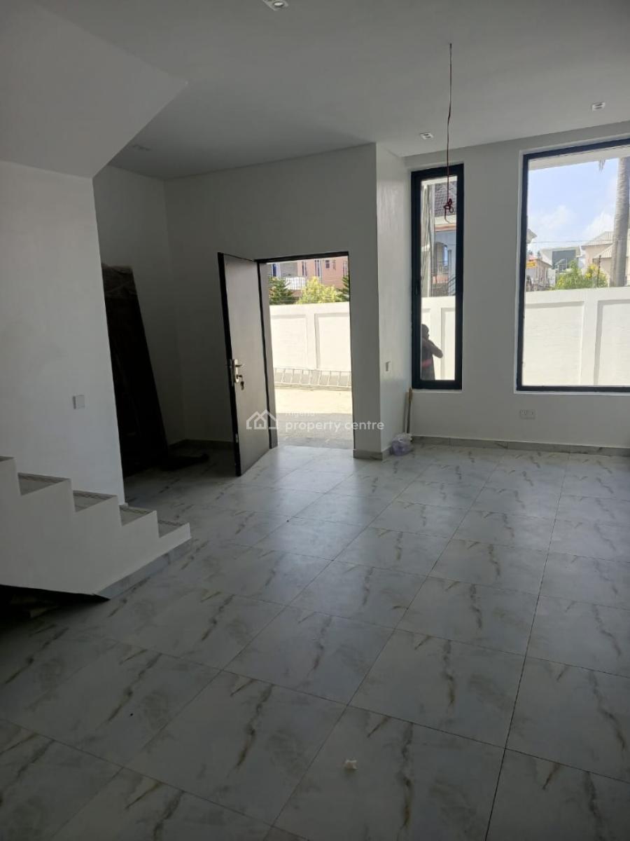 4 Bedroom Terrace Duplex, Lekki Phase 1, Lekki, Lagos, Terraced Duplex for Sale