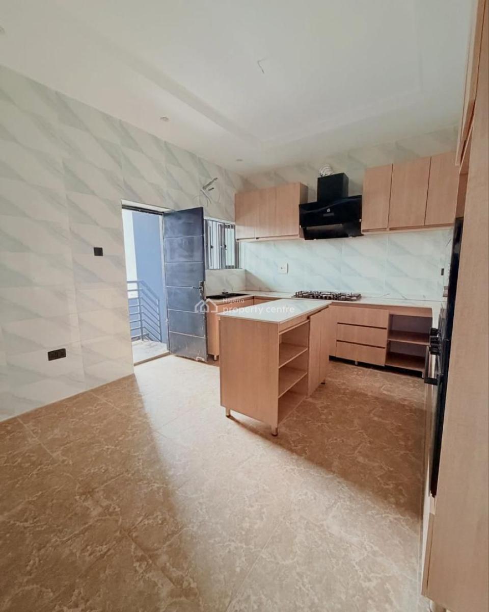 Newly Built 4 Bedroom Semi Detached Duplex with Bq, Obanikoro, Shomolu, Lagos, Semi-detached Duplex for Sale