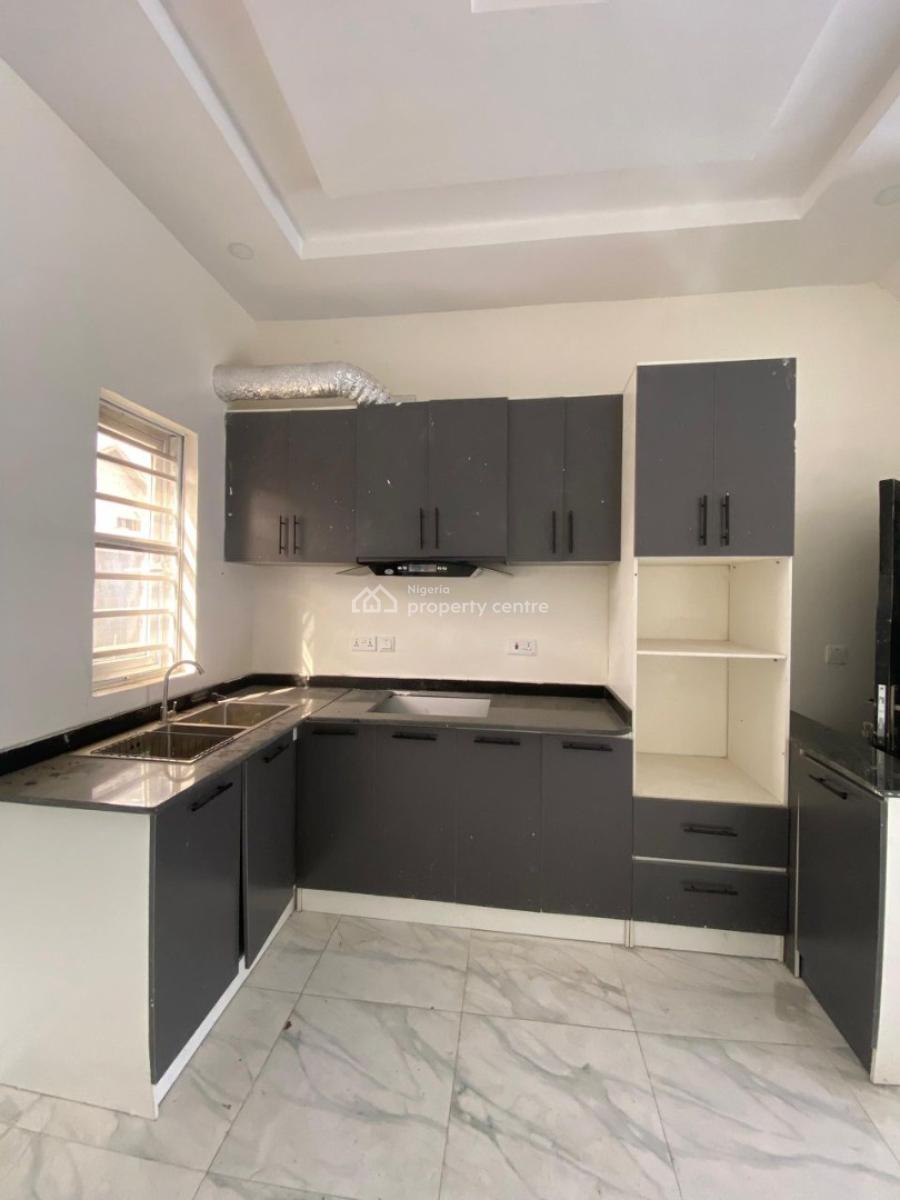 Beautiful 3-bedroom Terrace Duplex, Ikota, Lekki Phase 2, Lekki, Lagos, Terraced Duplex for Sale