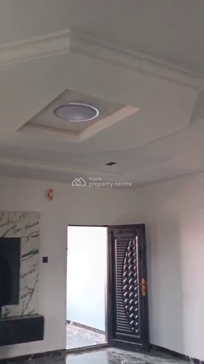 2 Bedroom Flat, Ipaja, Lagos, Flat / Apartment for Rent