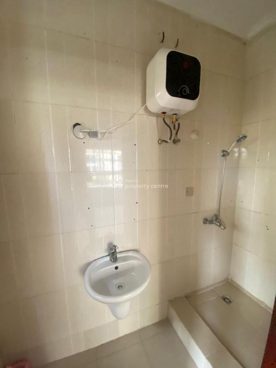 3 Bedroom Flat, Milverton Estate, Osapa, Lekki, Lagos, Flat / Apartment for Sale