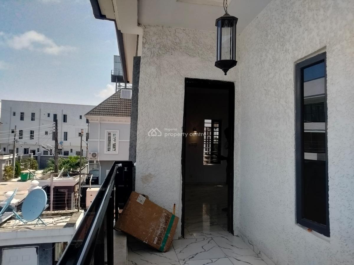 Specious Mini Flat, Chevron Drive, Lekki Expressway, Lekki, Lagos, Mini Flat (room and Parlour) for Rent