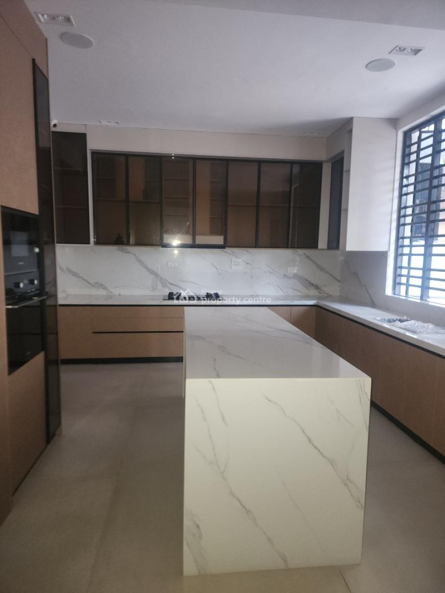 Contemporary 5-bedroom Luxury House, Lekki Phase 1, Lekki, Lagos, Detached Duplex for Sale