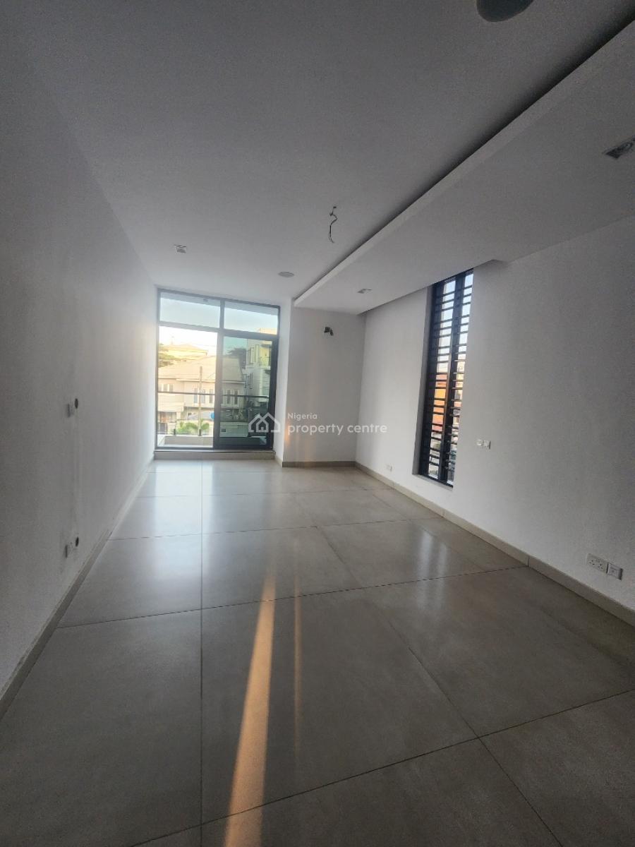 Contemporary 5-bedroom Luxury House, Lekki Phase 1, Lekki, Lagos, Detached Duplex for Sale