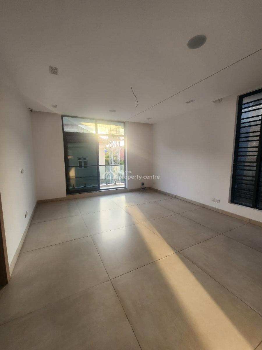 Contemporary 5-bedroom Luxury House, Lekki Phase 1, Lekki, Lagos, Detached Duplex for Sale