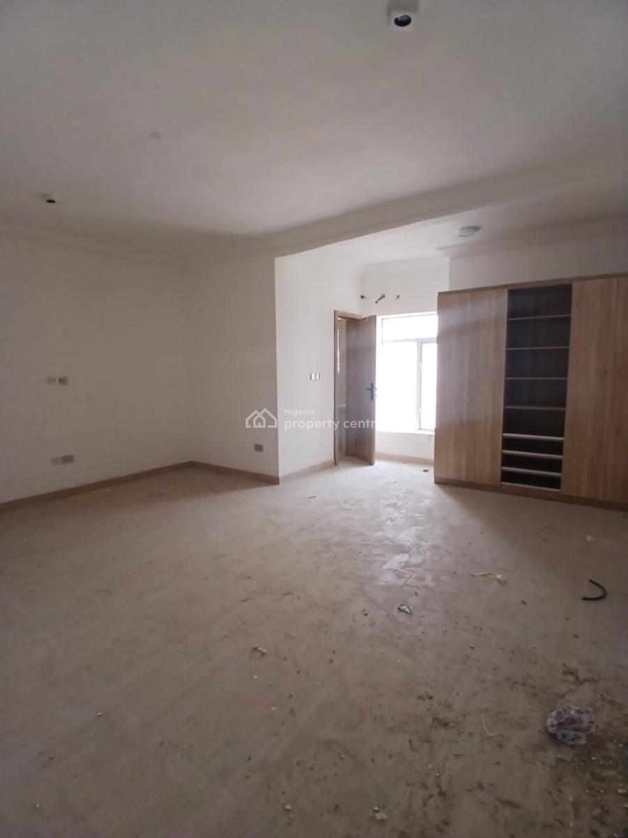 Luxury 2 Bedroom Maisonette with 24hrs Power & Gym in a Service Apartm, Lekki Phase 1, Lekki, Lagos, Flat / Apartment for Sale
