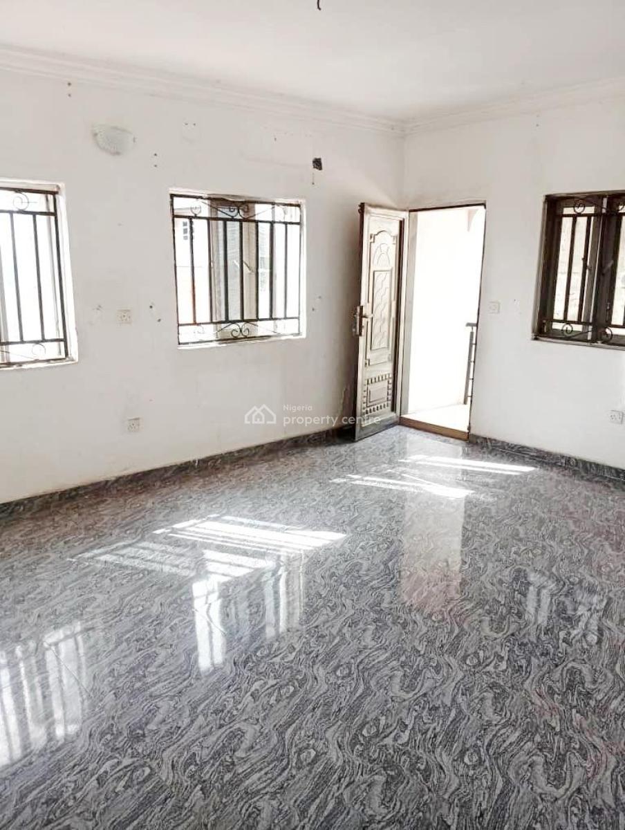 Luxury 3 Bedrooms, Phase 1, Magodo, Lagos, Flat / Apartment for Rent
