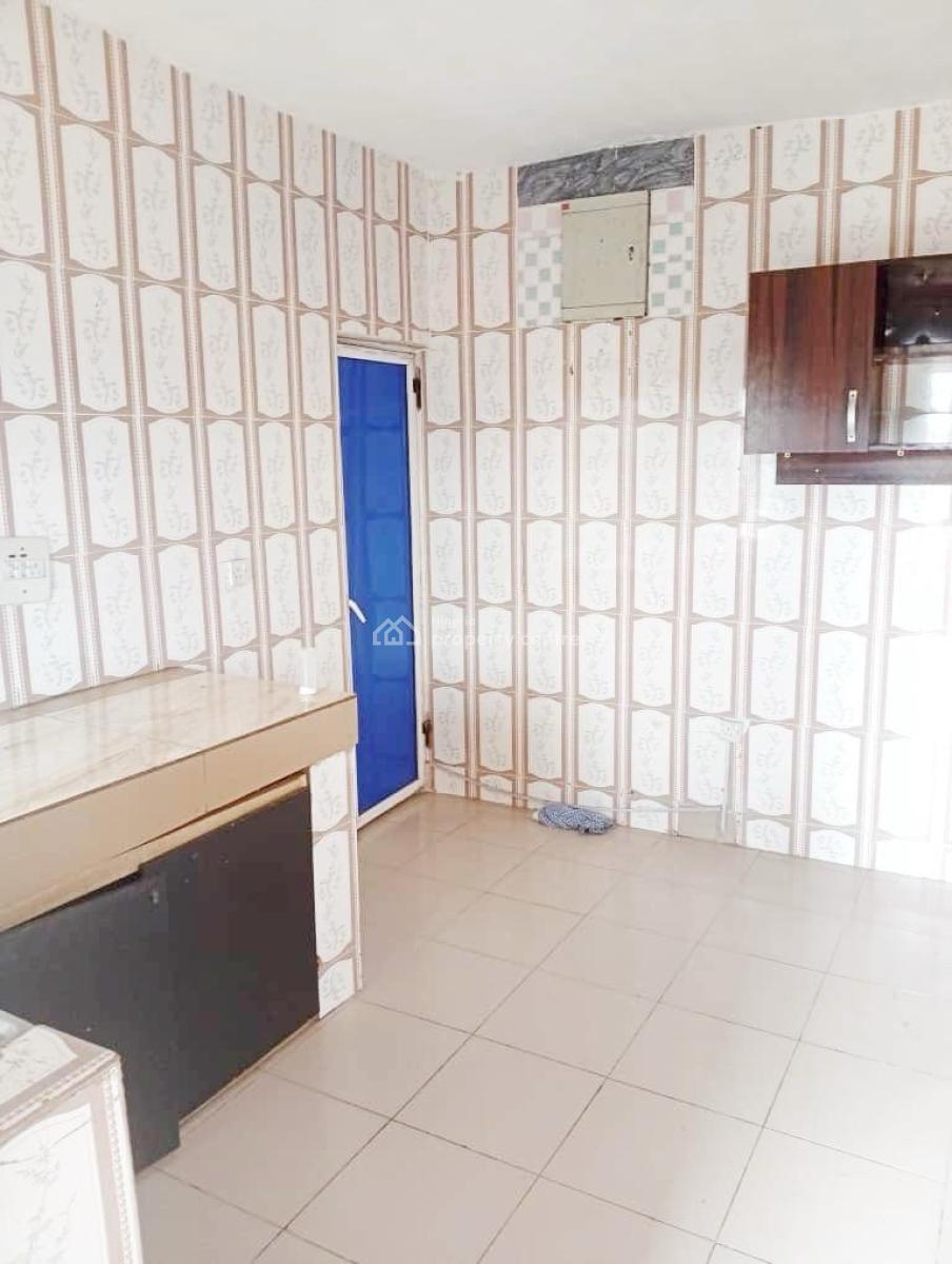 Luxury 3 Bedrooms, Phase 1, Magodo, Lagos, Flat / Apartment for Rent