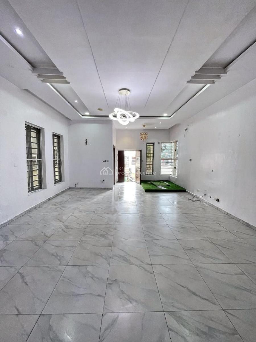 5 Bedroom Terrace Duplex with Bq, Osapa, Lekki, Lagos, Terraced Duplex for Rent