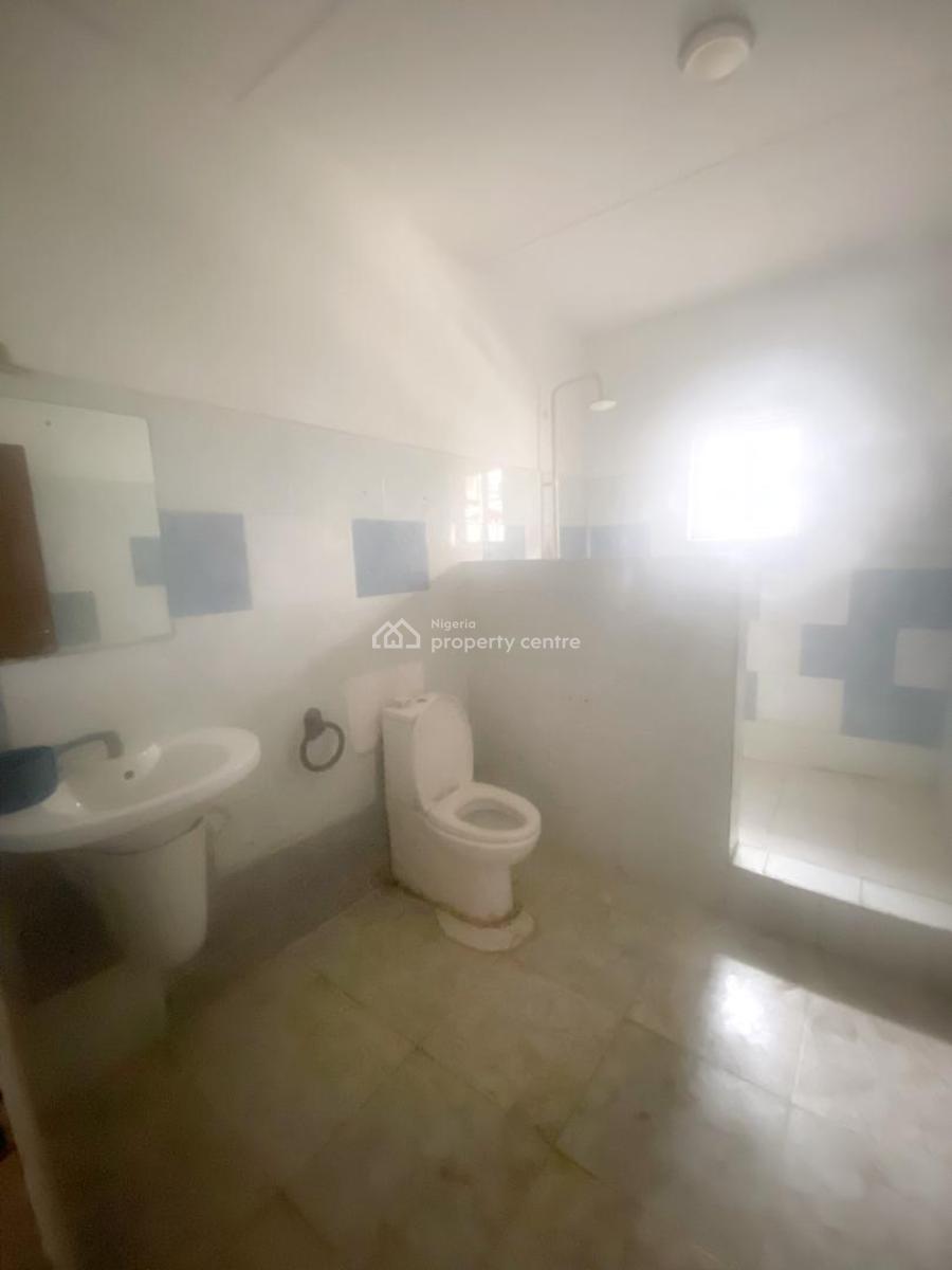 Luxury 3 Bedroom Flat, Gra Phase 1, Magodo, Lagos, Flat / Apartment for Rent