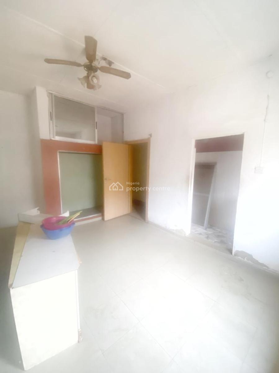 Luxury 3 Bedroom Flat, Gra Phase 1, Magodo, Lagos, Flat / Apartment for Rent