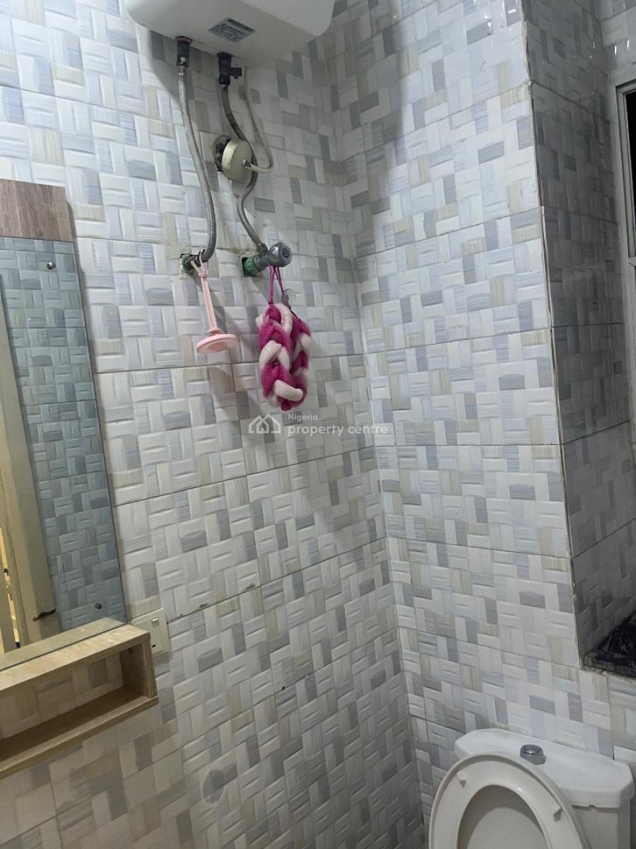 Spacious Semi Masters Bedroom, Shared Big Sitting Room, Chevron, Lekki, Lagos, Flat / Apartment for Rent