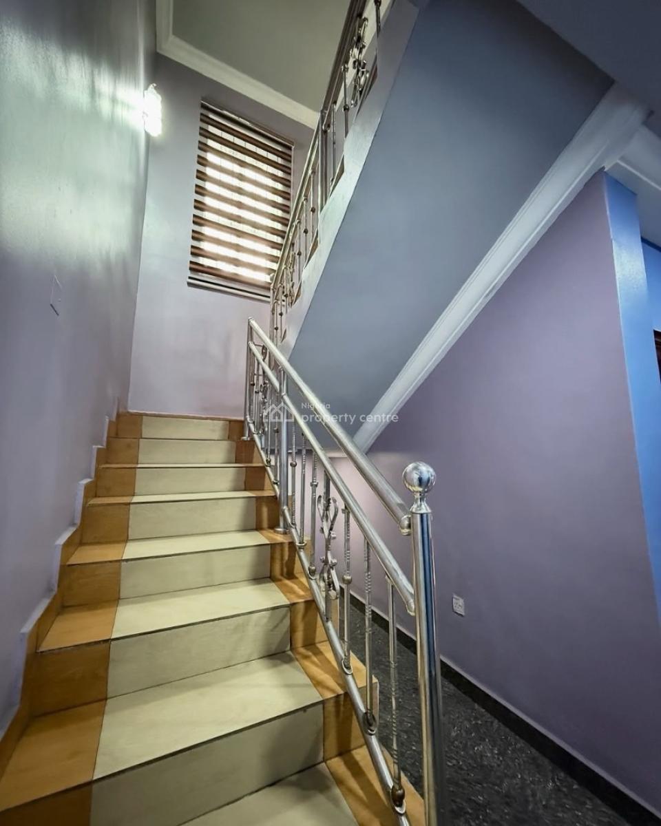 6 Bedroom Duplex on with Large Parking Area, Farm Road 2, Eliozu, Port Harcourt, Rivers, Detached Duplex for Sale