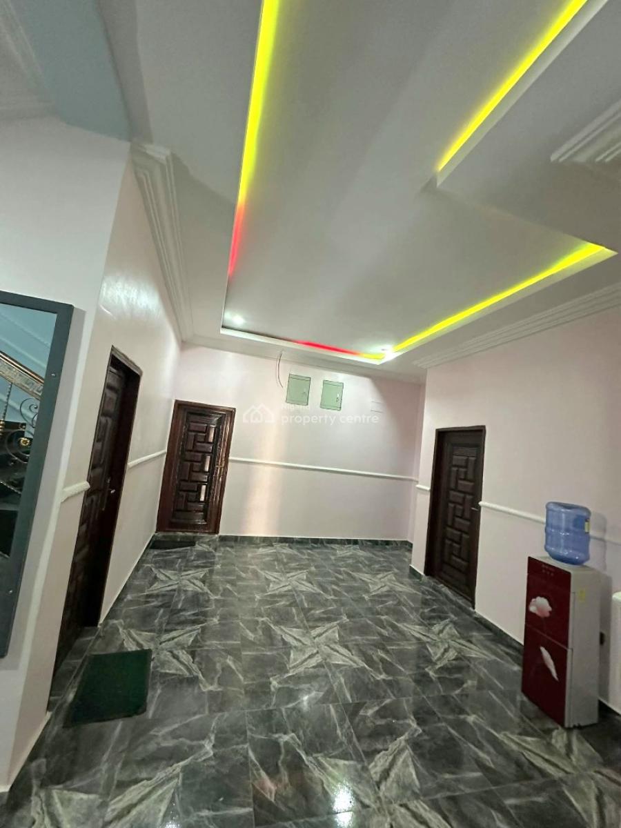 6 Bedroom Duplex with 2 Rooms Bq and Gate House, Off Sars Road, Port Harcourt, Rivers, Detached Duplex for Sale