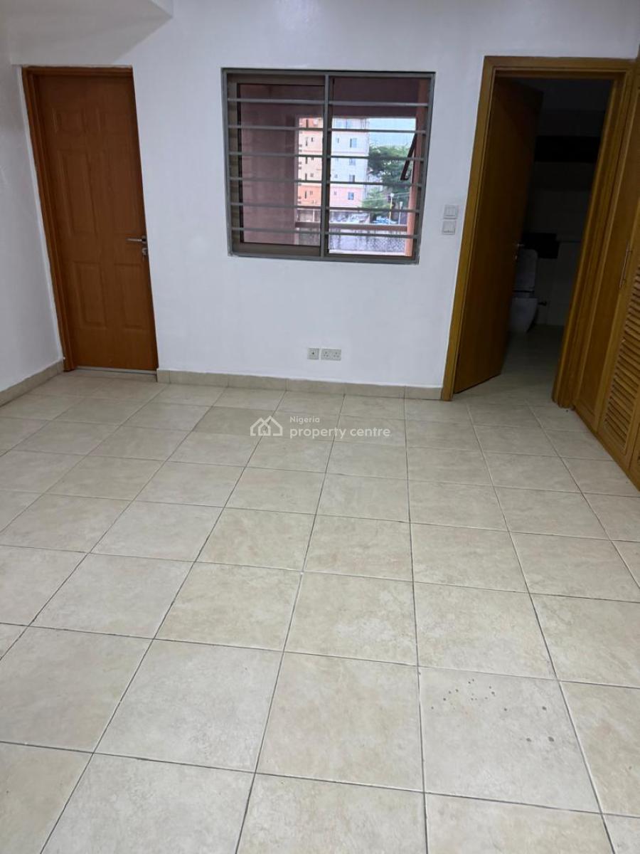 3 Bedroom Apartments, with 2 Living Rooms, a Laundry, a Bq, Oniru, Victoria Island (vi), Lagos, Flat / Apartment for Rent