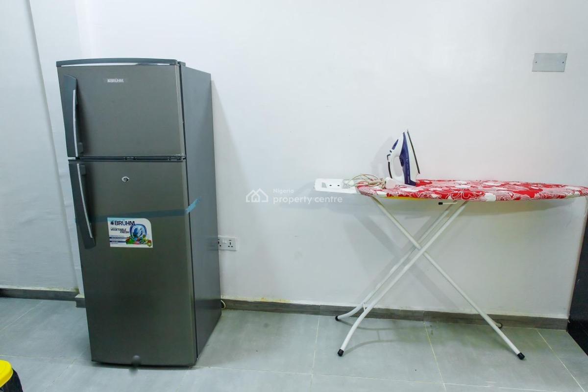 Luxury 3 Bedrooms Apartment with Great Amenities, Maryland, Lagos, Flat / Apartment Short Let