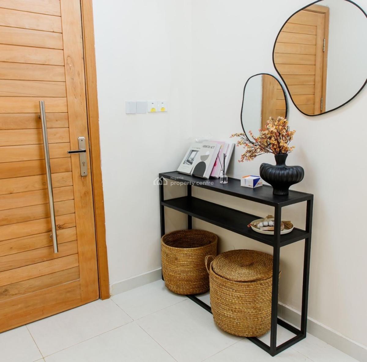 Luxury 3 Bedrooms Apartment with Great Amenities, Maryland, Lagos, Flat / Apartment Short Let