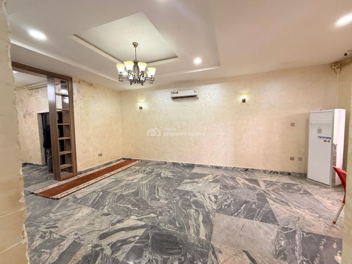 4bedroom Gated Terrace with Bq, Kado, Abuja, Terraced Duplex for Rent
