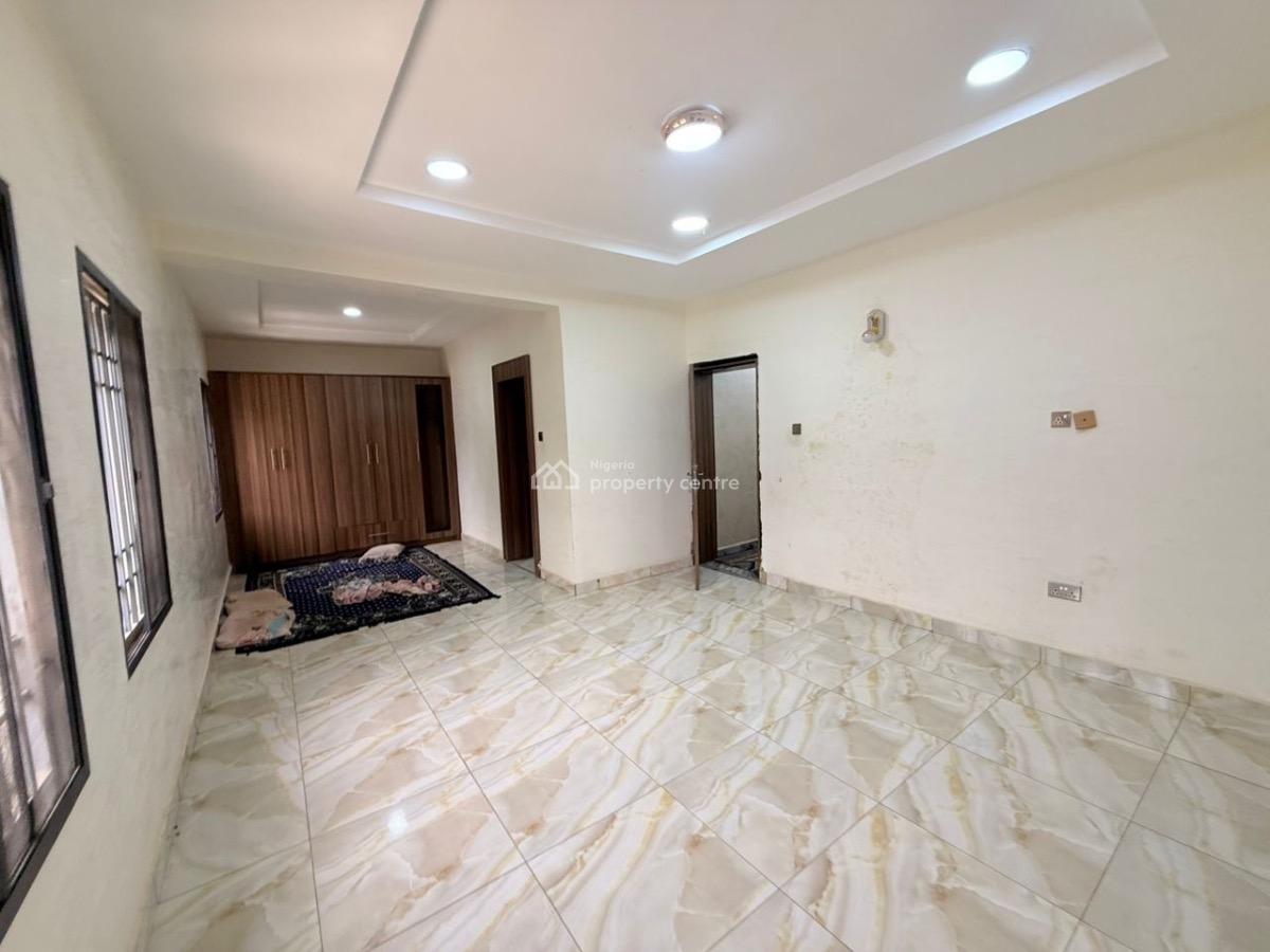 4bedroom Gated Terrace with Bq, Kado, Abuja, Terraced Duplex for Rent