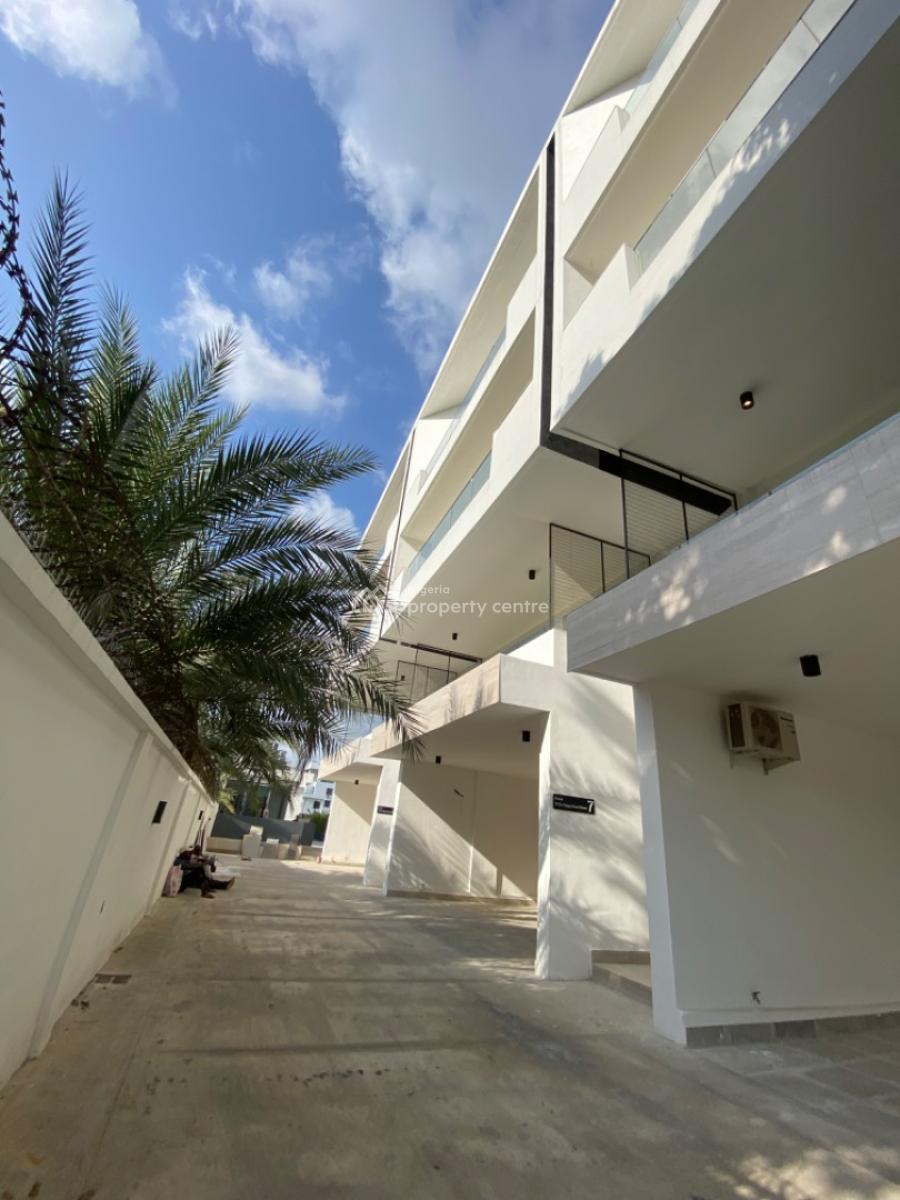Magnificent 4 Bedroom with Excellent Finishes, Parkview, Ikoyi, Lagos, Terraced Duplex for Rent