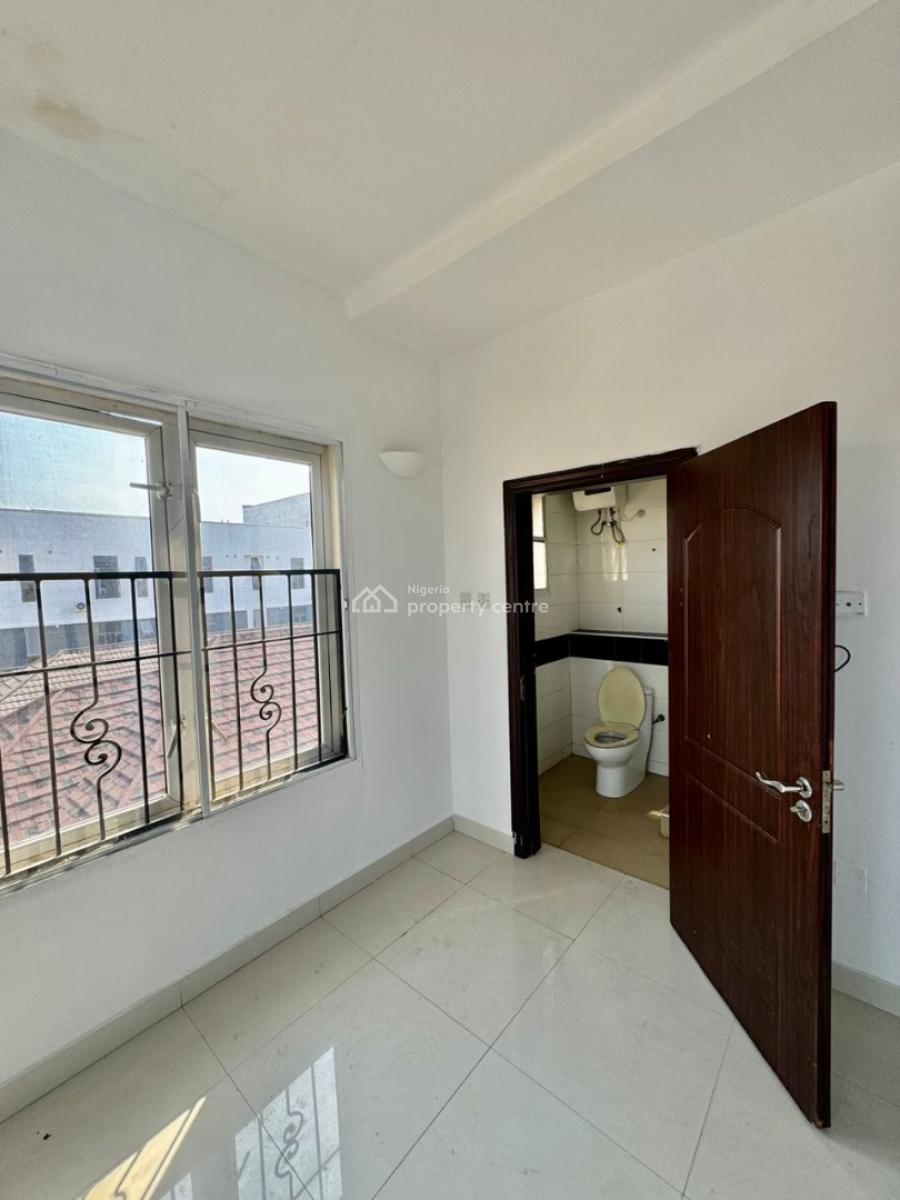 Luxury 3 Bedroom Penthouse + 2 Room Bq, Lekki Phase 1, Lekki, Lagos, Flat / Apartment for Rent