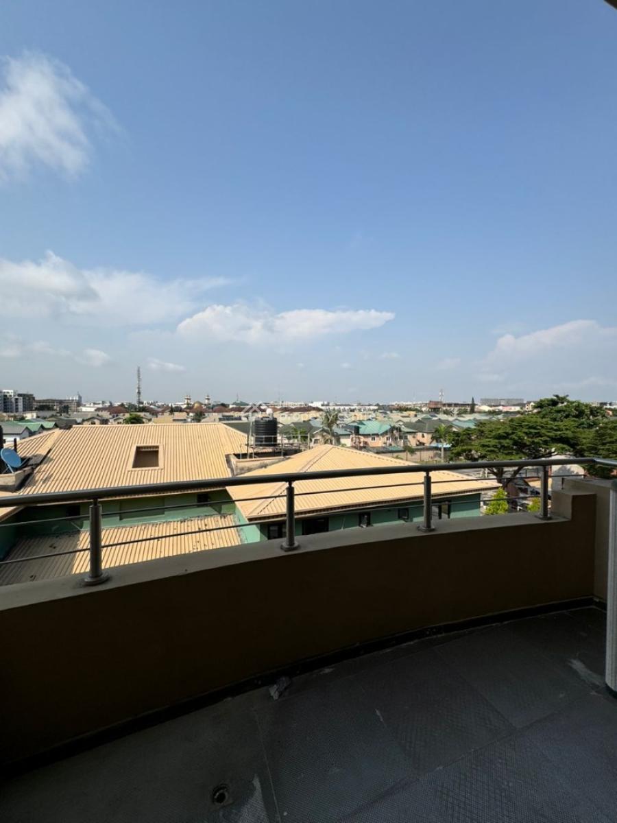 Luxury 3 Bedroom Penthouse + 2 Room Bq, Lekki Phase 1, Lekki, Lagos, Flat / Apartment for Rent