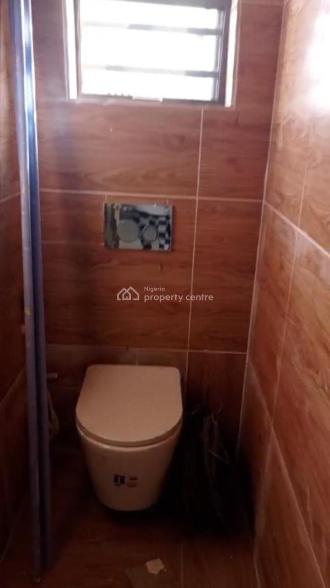Lovely 2 Bedroom Flat, Soluyi, Gbagada, Lagos, Flat / Apartment for Rent