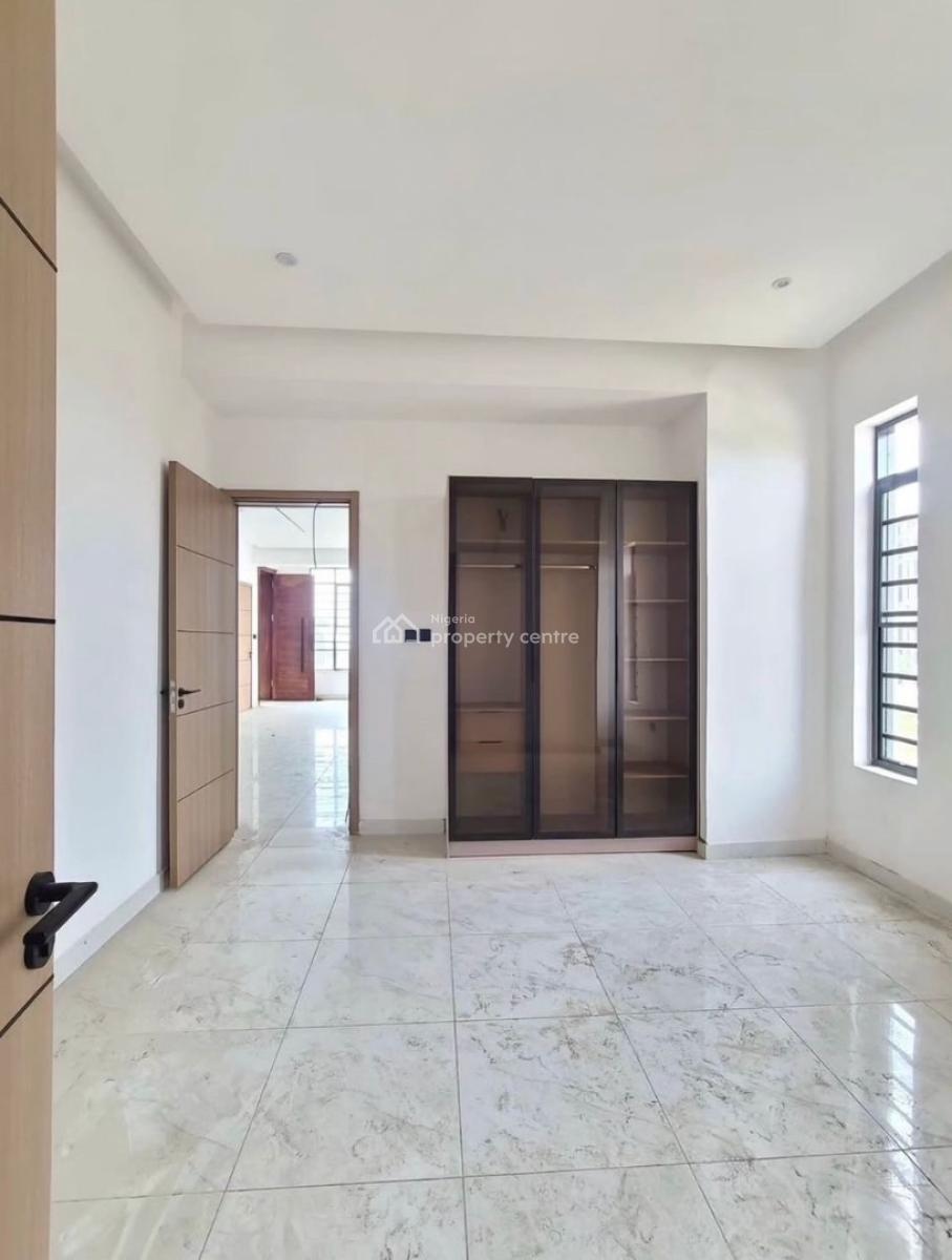 Brand New Serviced with 24/7 Power, Freedom Way, Lekki Phase 1, Lekki, Lagos, Flat / Apartment for Rent