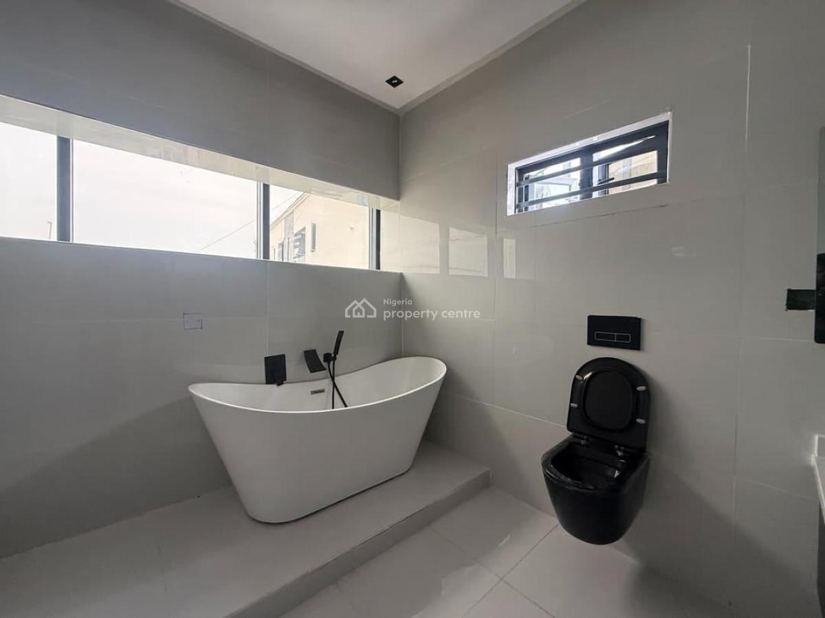 5-bedroom Detached Duplex, Ologolo, Lekki, Lagos, Detached Duplex for Sale