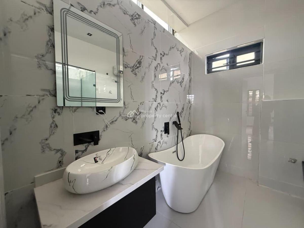 5-bedroom Detached Duplex, Ologolo, Lekki, Lagos, Detached Duplex for Sale