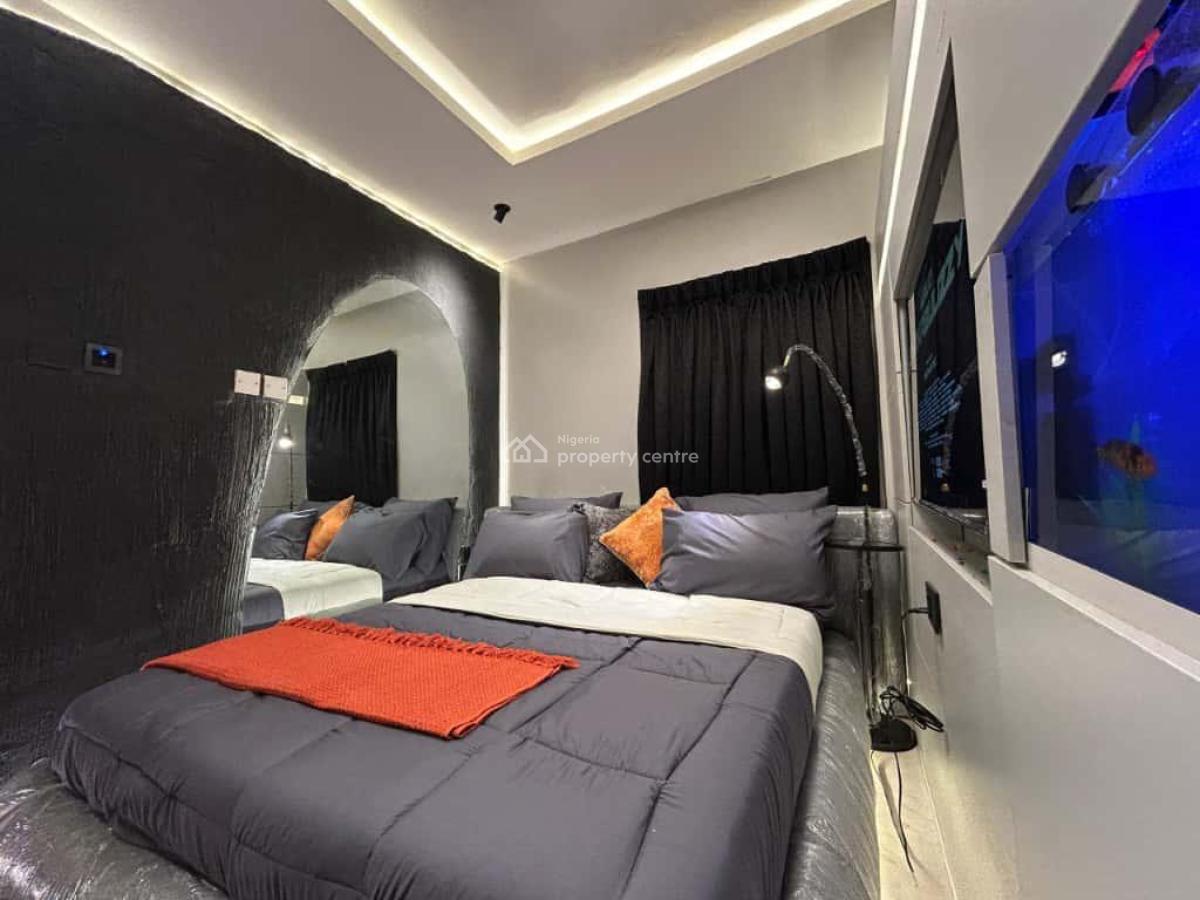 a Fully Furnished Studio Apartment with Stunning View, Off Admiralty Road, Lekki Phase 1, Lekki, Lagos, Self Contain (single Rooms) Short Let