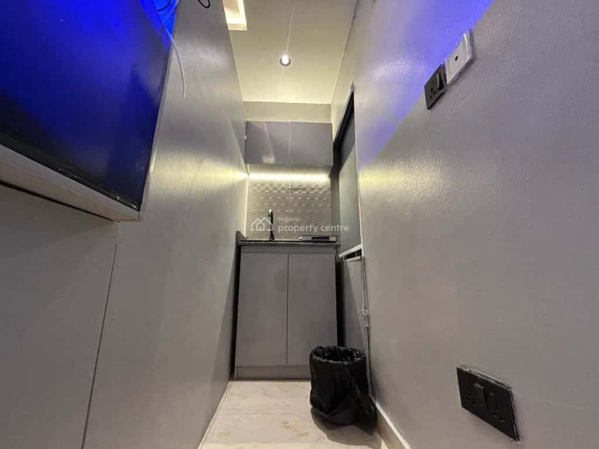 a Fully Furnished Studio Apartment with Stunning View, Off Admiralty Road, Lekki Phase 1, Lekki, Lagos, Self Contain (single Rooms) Short Let