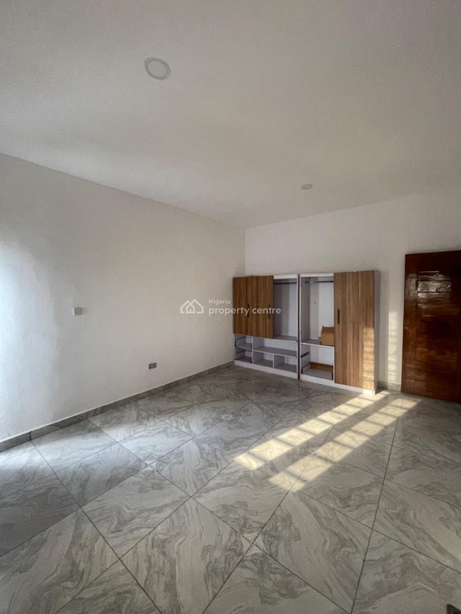 3 Bedroom Penthouse, Ologolo, Lekki, Lagos, Flat / Apartment for Rent
