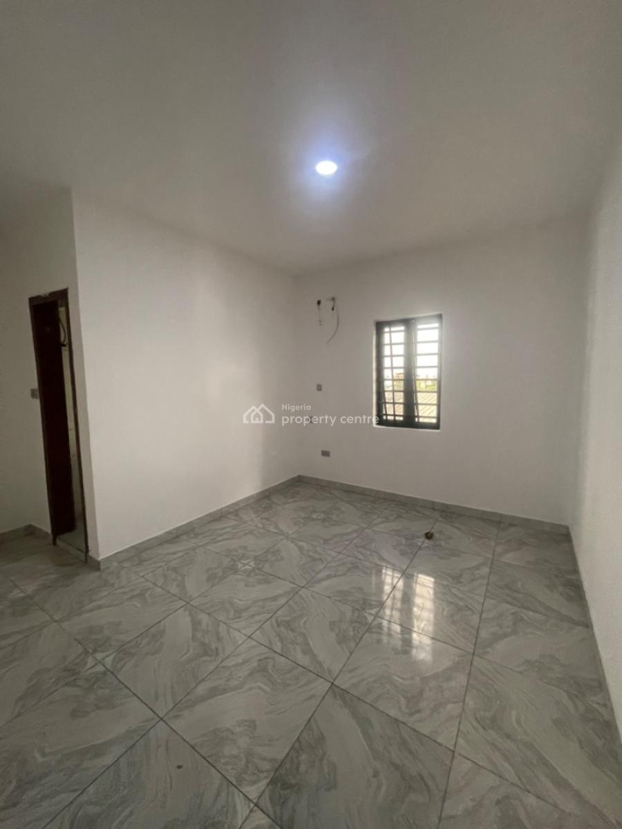 3 Bedroom Penthouse, Ologolo, Lekki, Lagos, Flat / Apartment for Rent