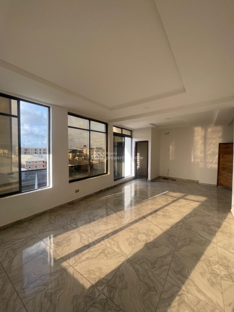 3 Bedroom Penthouse, Ologolo, Lekki, Lagos, Flat / Apartment for Rent