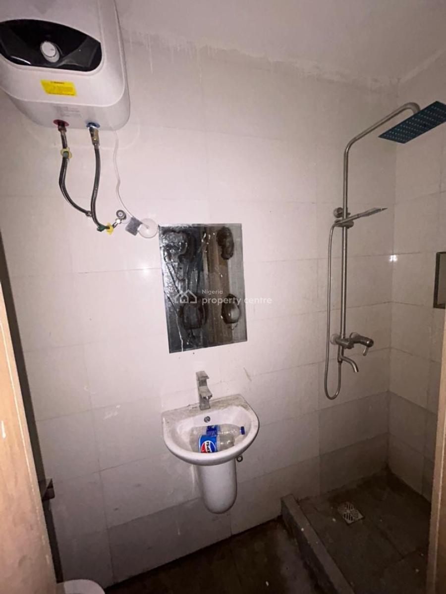 Self Contain, Ikota Villa Estate, Ikota, Lekki, Lagos, Self Contain (single Rooms) for Rent