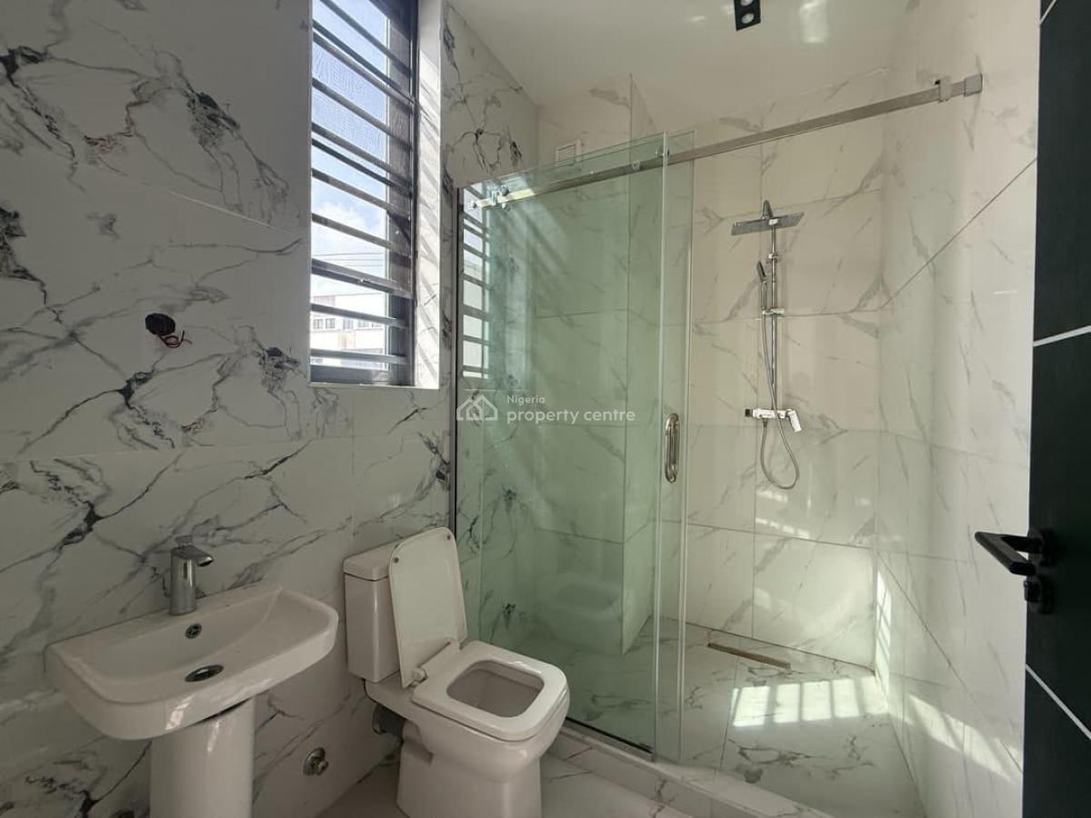 2-bedroom Apartment, Ologolo, Lekki, Lagos, Flat / Apartment for Sale