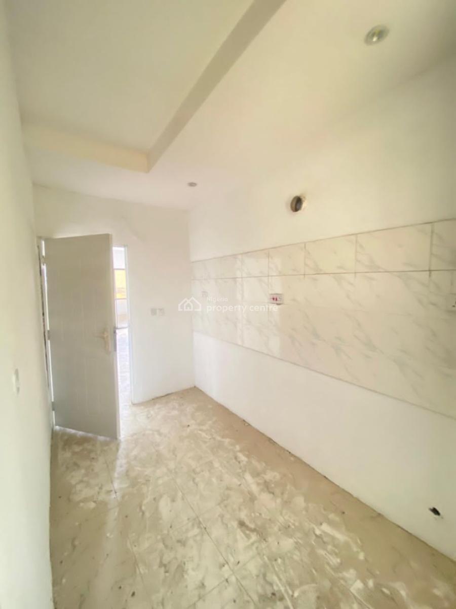 Modern Luxury 3 Bedroom  Apartment with Elevator in a Secure Estate, Chevron, Lekki, Lagos, Flat / Apartment for Sale